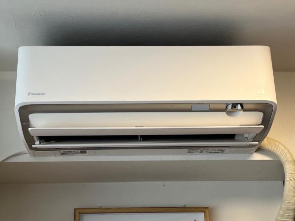 ダイキン ルームエアコン 18畳用 2018年 F56UTEP-W d3459 ダイキン ルームエアコン 18畳用 2018年 F56UTEP-W d3459