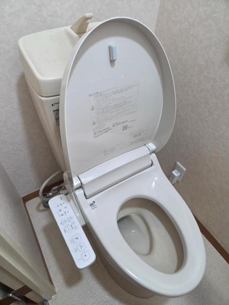 工事費込み】シャワートイレ KB32グレード｜LIXIL(INAX)｜CW-KB32