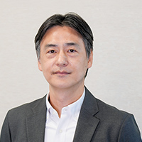 鈴木 謙吾