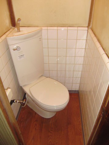 東京都世田谷区|ハイタンク式和式トイレから洋式トイレに 東京都世田谷区|ハイタンク式和式トイレから洋式トイレに
