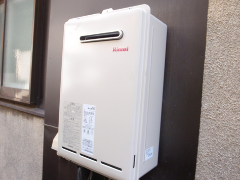 給湯器交換（リンナイガス給湯器RUX-A1610W-E） No.8503 Rinnai 壁掛け給湯器 RUX-A1610W-E