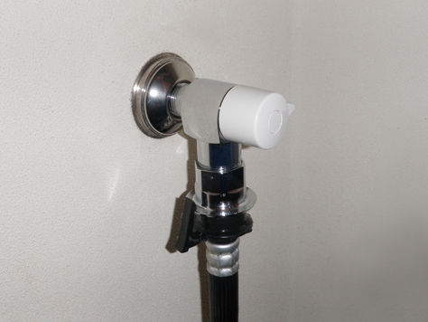 蛇口交換(TOTO浴室シャワー水栓タッチスイッチ式TMN40JTSR+TW11R