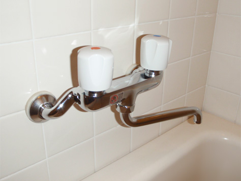 蛇口交換 Toto浴槽用水栓tb 交換できるくん