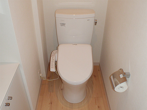 TOTOピュアレストQRとPanasonicビューティ・トワレCH921SPF No.15707