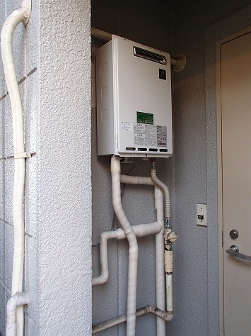 給湯器16号　パーパス製　25年4月製造 給湯器16号パーパス製25年4月製造