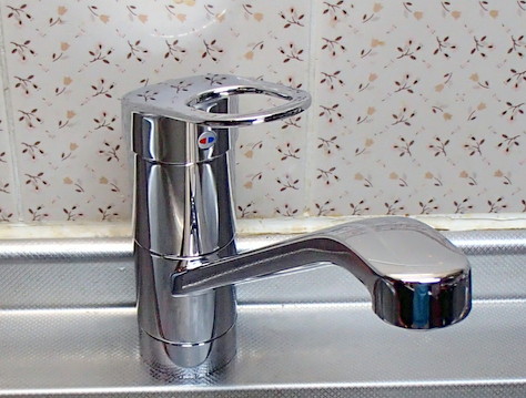 TOTO キッチン用水栓 TKGG31E(中古品) TOTO キッチン用水栓 TKGG31E(中古品)