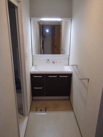 東京都江戸川区 Lixil Inax 洗面台の施工事例 交換できるくん