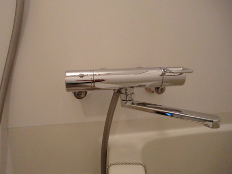 未使用 TOTO GGシリーズ TMGG40E 浴室用シャワー水栓 壁付タイプ Y3871428