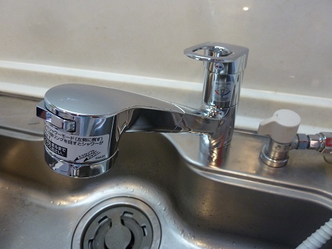 Toto TKHG32PBV2R (TKGG32EBR類似品) キッチン混合水栓 Toto TKHG32PBV2R (TKGG32EBR類似品) キッチン混合水栓 Amazon