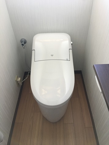 手すり(600mm)｜TOTO トイレ用品｜YHB601A｜交換できるくん