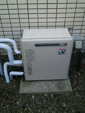 ガス給湯器｜屋外据置型｜16号｜フルオートタイプ｜交換できるくん
