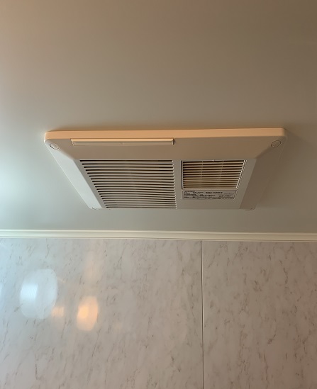 工事費込み】天井埋込み型浴室換気暖房乾燥機 100V 3室換気 工事費込み】天井埋込み型浴室換気暖房乾燥機 100V 3室換気