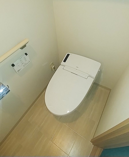 神奈川県川崎市 Lixil Inax 温水洗浄便座の施工事例 交換できるくん 神奈川県川崎市 Lixil Inax 温水洗浄便座の施工事例 交換できるくん