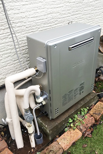 ガス給湯器｜屋外据置型｜24号｜エコジョーズ｜フルオート｜交換できるくん