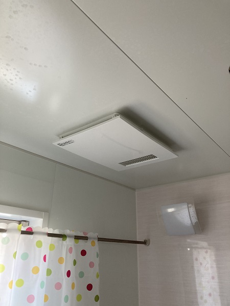 工事費込み】天井埋込み型浴室換気暖房乾燥機 100V 1室換気 工事費込み】天井埋込み型浴室換気暖房乾燥機 100V 1室換気