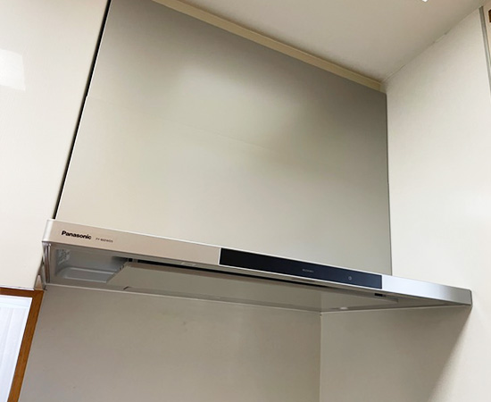 パナソニック 換気扇 レンジフード FY-9HZC5-K※ 整流板捕集方式 90cm幅 シロッコファン 色：ブラック※幕板別売り パナソニック FY-9HZC5-K 換気扇 レンジフード スマート