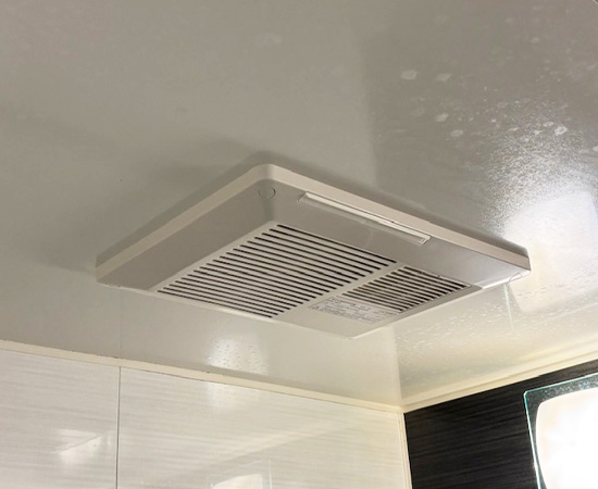 工事費込み】天井埋込み型浴室換気暖房乾燥機 100V 3室換気｜東芝｜DVB