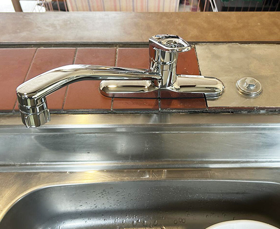 工事費込み】 LIXIL(INAX) キッチン用水栓 クロマーレ 水道蛇口｜ SF