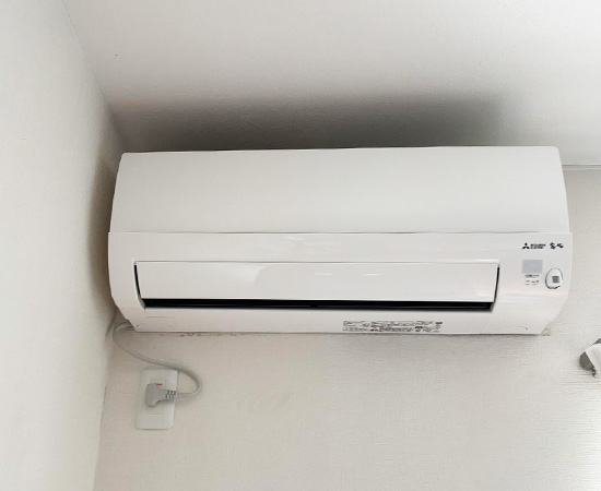 三菱電機 ルームエアコン 霧ヶ峰 AXVシリーズ│18畳｜MSZ-AXV5626S-W