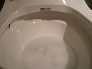 3大トイレメーカー跳ね返り比較 交換できるくん