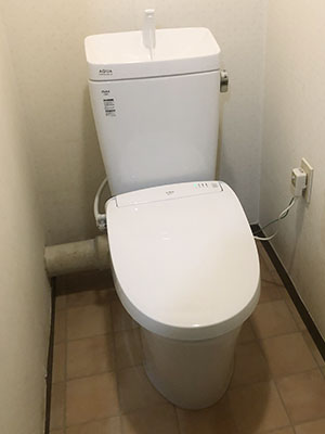 温水洗浄便座 Amazon.co.jp: 温水洗浄便座 (ホワイト): ホーム＆キッチン