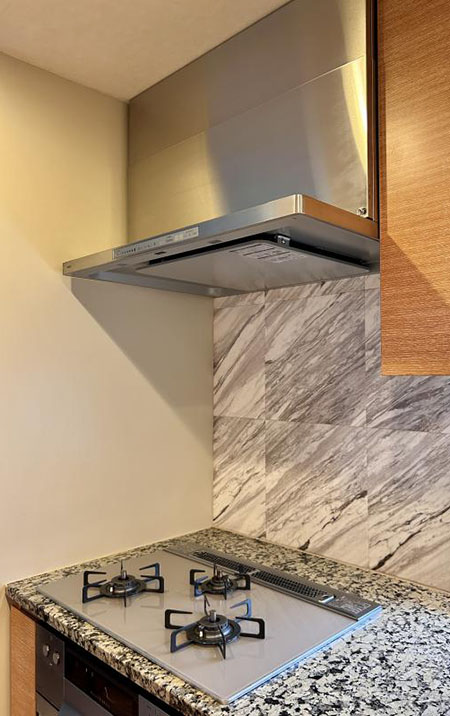 NORITZ NFG9S23MST ステンレス Curara touch レンジフード(スリム型・シロッコファン・90cm幅) NFG9S23MST：クララタッチレンジフード交換・取替工事例 -ズオーデンキ-