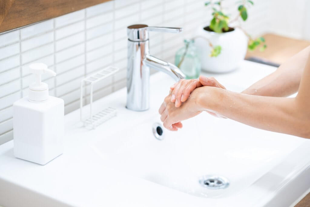 洗面台 ひび割れ 予防