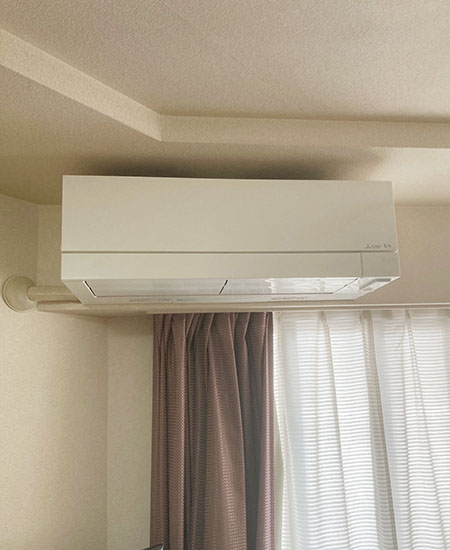 三菱電機 『霧ヶ峰』FZシリーズ [14畳用][4.0kW][エモコアイ][ムーブアイmirA.I.+/360度検知/おまかせA.I.自動運転][プレミアム除湿][フィルター自動お掃除][清潔Vフィルター][180度ワイド気流/ロング気流][猛暑対応][200V][2025年モデル]