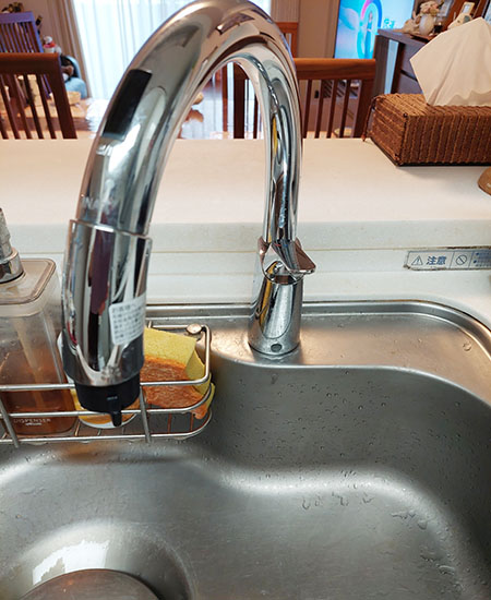 LIXIL(INAX) キッチン用タッチレス水栓『ナビッシュ シンプルタイプ B5』[乾電池式]
