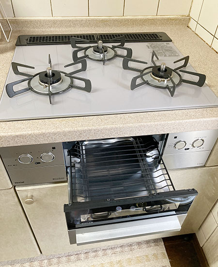 リンナイ ビルトインガスコンロ『リッセ』[天板幅：60cm][天板カラー：サテンシルバー][ごとく：ホーロー][レンジフード連動]