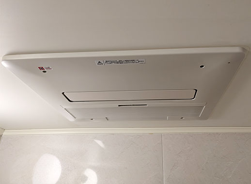 ノーリツ ガス温水式浴室暖房乾燥機 [3室換気・暖房能力4.1kw][開口寸法：430×560mm][24時間換気][リモコン付属]