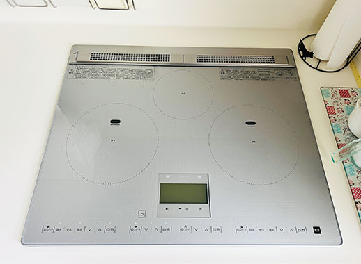 日立 ビルトインIHクッキングヒーター『N9Tシリーズ』[3口IH(鉄・ステンレス対応)][天板幅：60cm][天板カラー：シルバー]