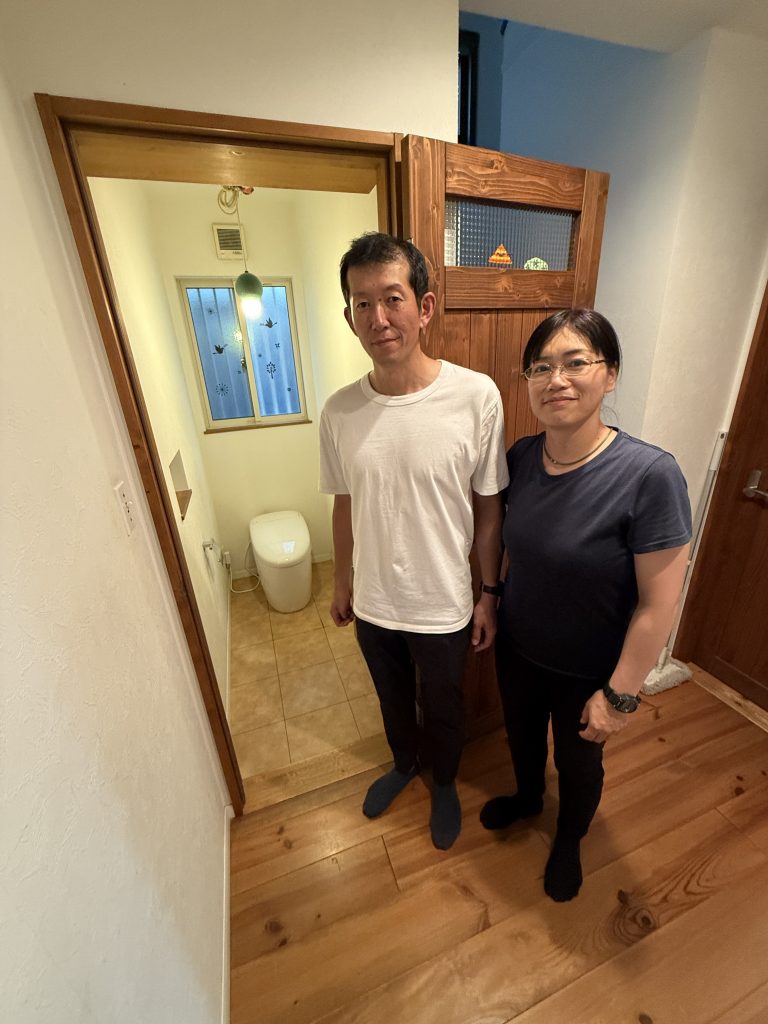【2025年8月発売】TOTO ネオレストRS1[床排水芯200mm固定][給水管隠蔽][便座一体型][リモコン(標準)]※オート開閉機能はありません