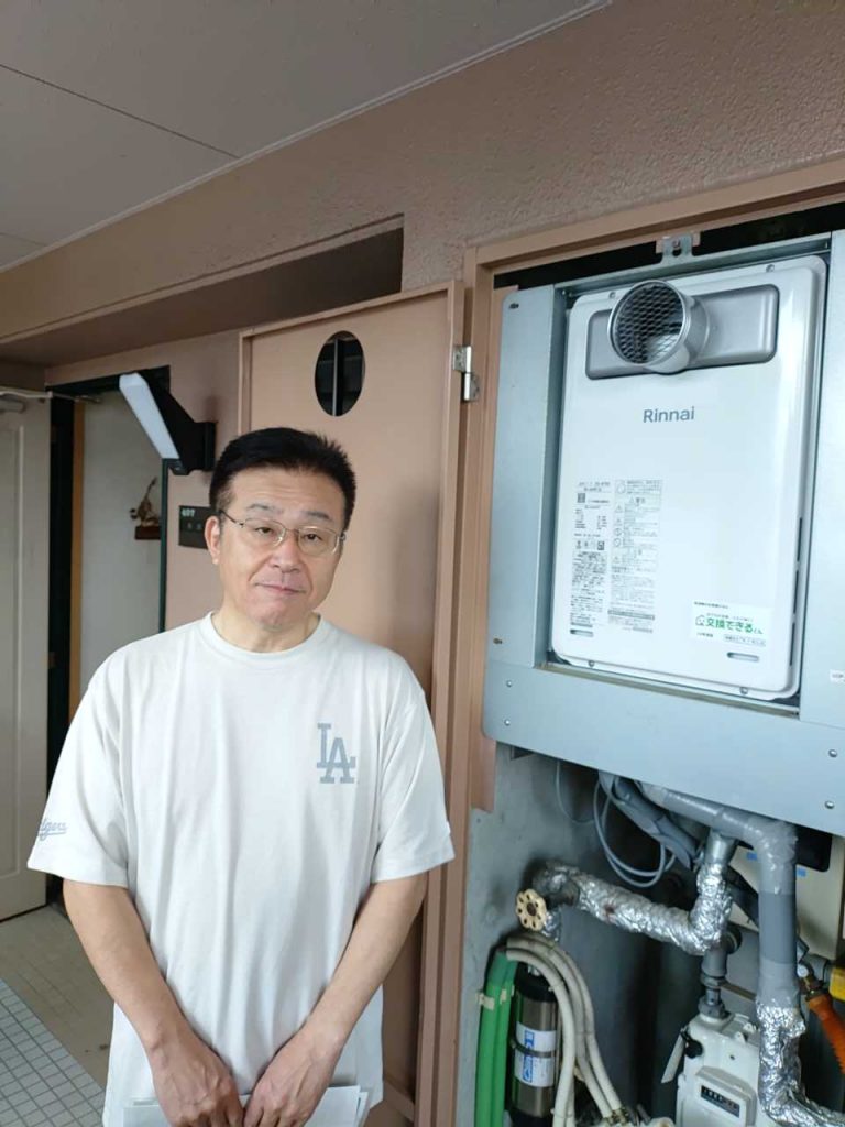 リンナイ 高温水供給式給湯器 [非エコジョーズ][前方排気/排気延長不可][24号][RUJ-Aシリーズ][BL認定品][W350×H538×D170mm][ユーロホワイト][付属：浴室リモコン] 