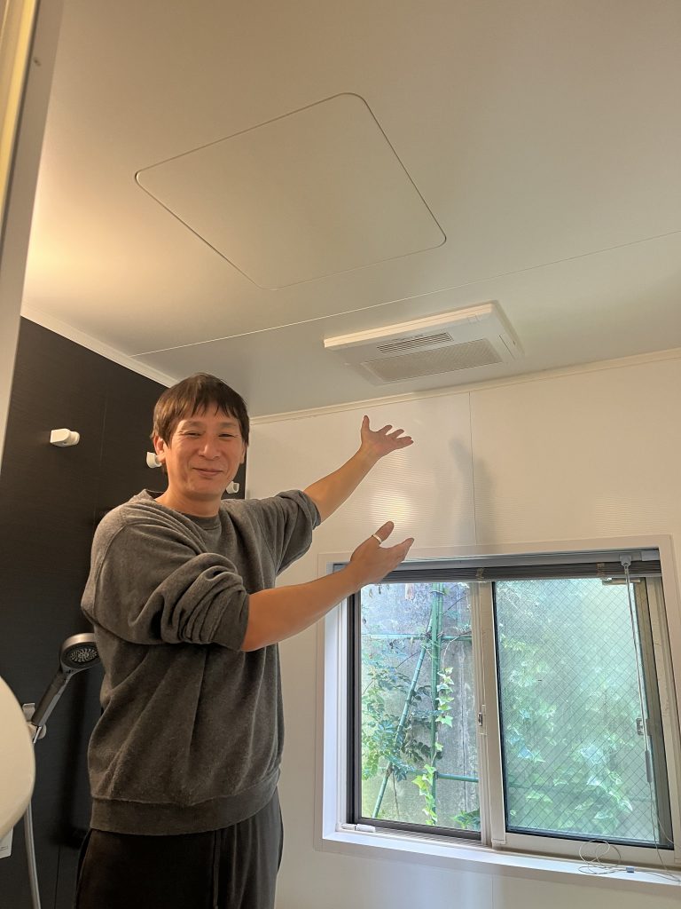 高須産業 天井埋込み型浴室換気暖房乾燥機 [100V・1室換気][開口寸法:275~300mm×400~425mm][ACモーター][リモコン付属]