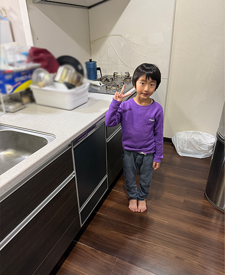 施工後の食洗機とお客様