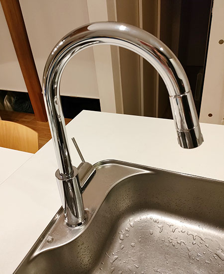 TOTO キッチン用水栓『コンテンポラリ』[ワンホールタイプ][シングルレバー混合栓]