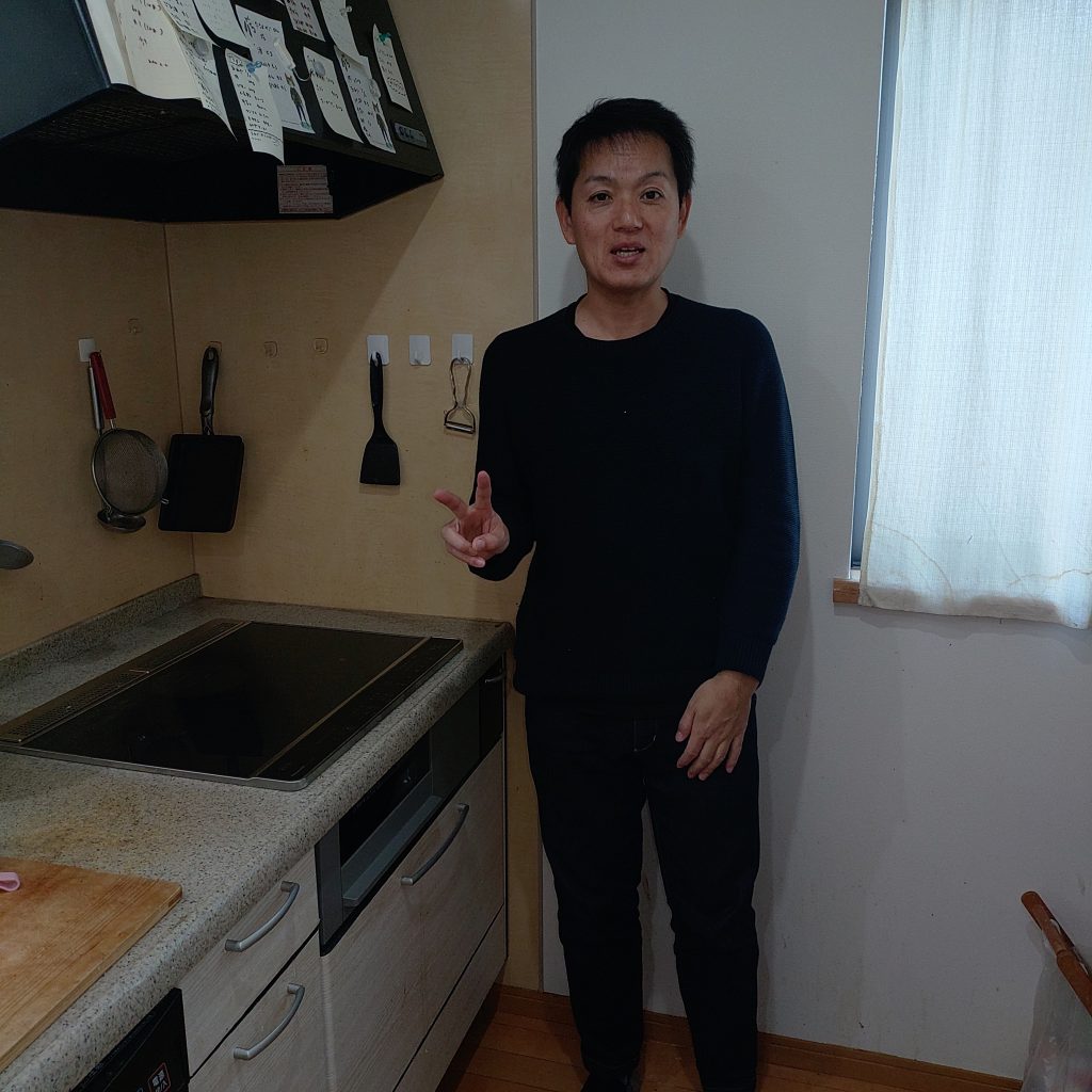 施工後のIHとお客様