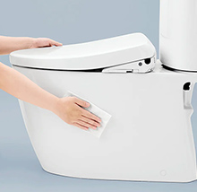凹凸のないすっきり便器形状