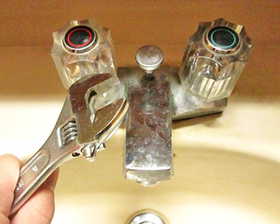 水道蛇口を自分で修理する